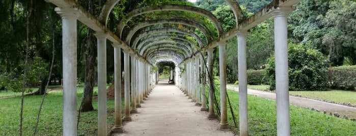 Centro de Visitantes is one of Lugares favoritos de Steinway.