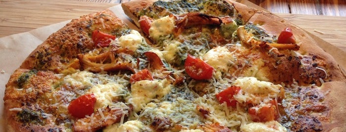 Snap Custom Pizza is one of Villanova.