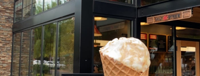 Salt & Straw is one of Rosana’s Liked Places.