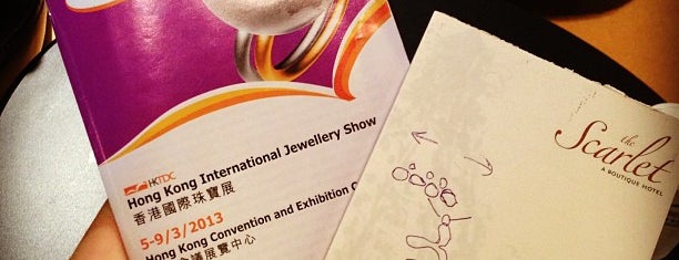 Hong Kong Jewellery & Gem Fair is one of deniz.