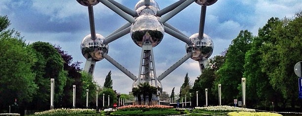 Atomium is one of Bruxelas, Belgica.