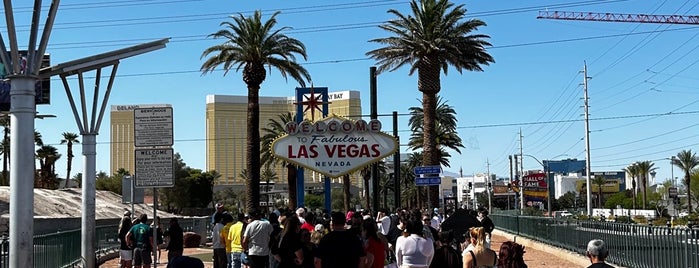 Welcome To Fabulous Las Vegas Sign is one of Jumper Sites.