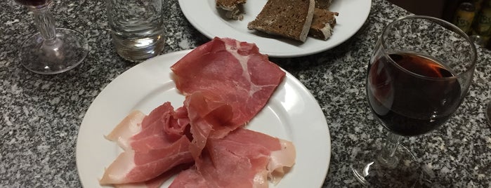 Casa Louro is one of Peq. Alm. & Lanche (Grande Porto).