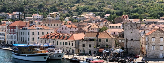 Petar Hektorovic, Ferry boat is one of Orte, die william gefallen.