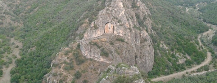 Kırkdilim is one of สถานที่ที่ Dr.Gökhan ถูกใจ.