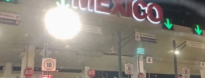 United States / Mexico International Border is one of Alejandro'nun Beğendiği Mekanlar.