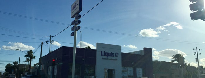 Liquis Farmacia is one of Lugares favoritos de Armando.