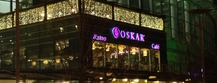 Oskar Cafe & Bistro is one of 💣Boom : понравившиеся места.