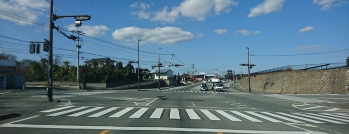 開田交差点 is one of 交差点 (Intersection) 15.