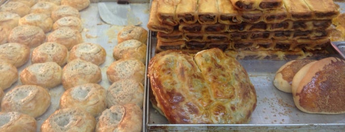 Dildâde Börek is one of eJdeR 님이 저장한 장소.