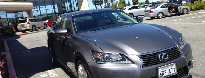Putnam Lexus - Redwood City  CA is one of Posti che sono piaciuti a Raj.