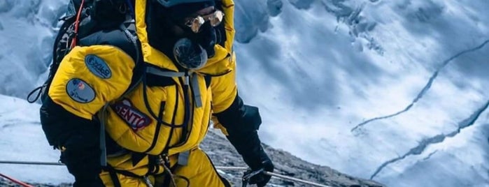 Mount Everest | Sagarmāthā | सगरमाथा | ཇོ་མོ་གླང་མ | 珠穆朗玛峰 is one of Travel Channels: "Before You Die" List.