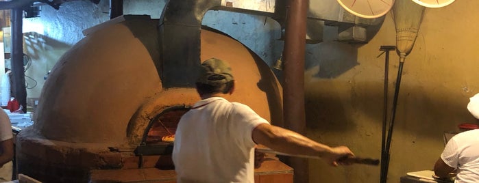 Pizzas locas is one of Ixtapa.