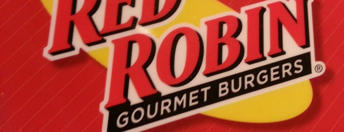 Red Robin Gourmet Burgers and Brews is one of David’s Liked Places.