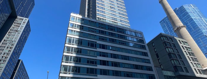 The Helena Building is one of Rooftop.