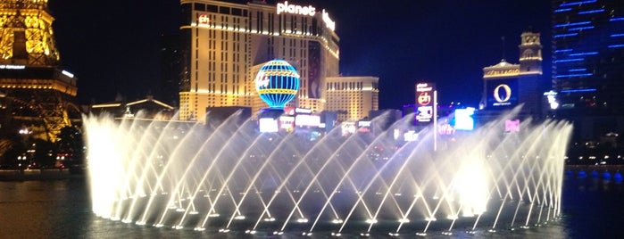 Fountains of Bellagio is one of Bright light city.