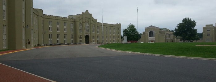 Virginia Military Institute is one of สถานที่ที่บันทึกไว้ของ Jacksonville.