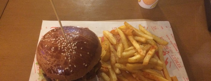 Street Burger is one of kayseri.