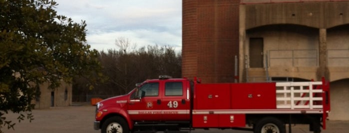 Dallas Fire Rescue Dodd J. Miller Training Center is one of M-US-01.