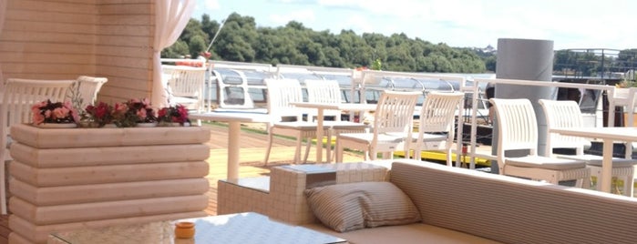 Gabbiano Yachting Club is one of Nikola’s Liked Places.