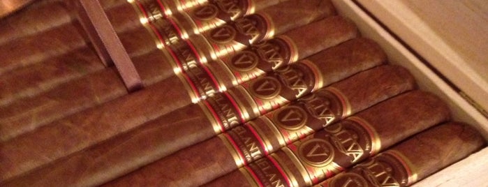 Havana Cigar Outlet is one of Must-visit Miscellaneous Shops in Norwalk.