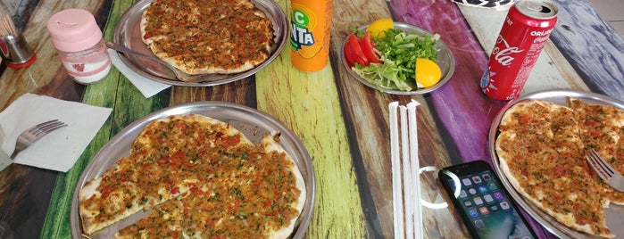 Oğuzhan Pide ve Lahmacun Salonu is one of mügüşさんのお気に入りスポット.