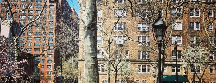 Abingdon Square Park is one of Parks I love.