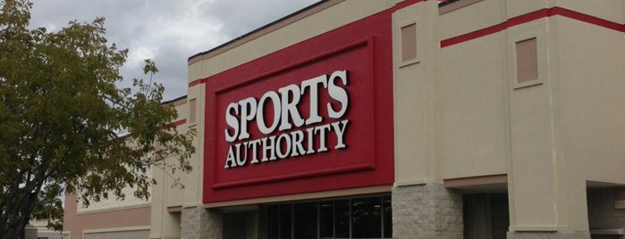 Sports Authority is one of สถานที่ที่บันทึกไว้ของ Richard.