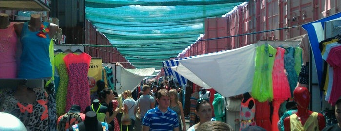 Рынок «7-й километр» is one of Lugares favoritos de Sergii.