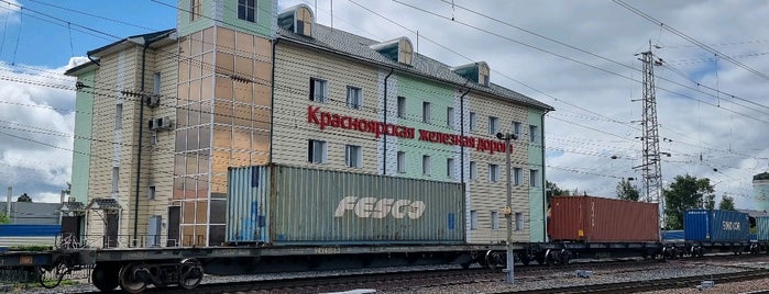 Ж/Д вокзал Мариинск｜Mariinsk Railway Station is one of Омск-Ачинск...Ачинск-Омск.