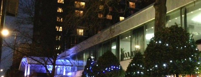 Radisson Blu Portman Hotel is one of London 2014.