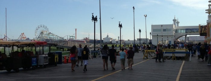 Atlantic City Boardwalk is one of Jersey.