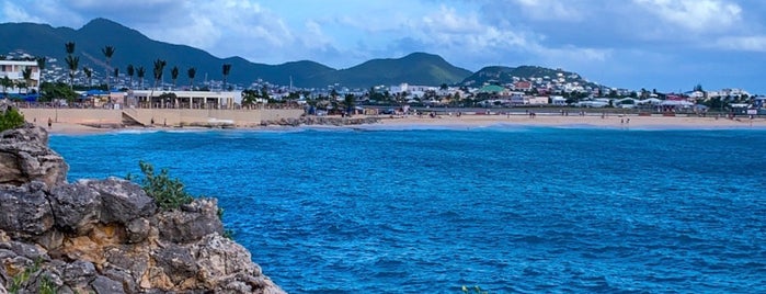Sonesta Ocean Point Resort is one of Tempat yang Disukai Jamie.