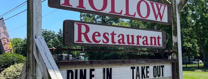 Hickory Hollow Restaurant and Catering is one of Houston.