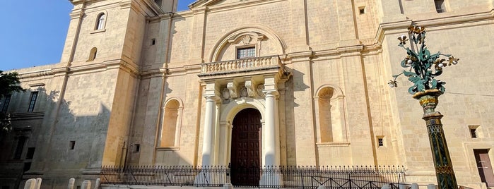 St. John's Co-Cathedral is one of Locais curtidos por Gulden.
