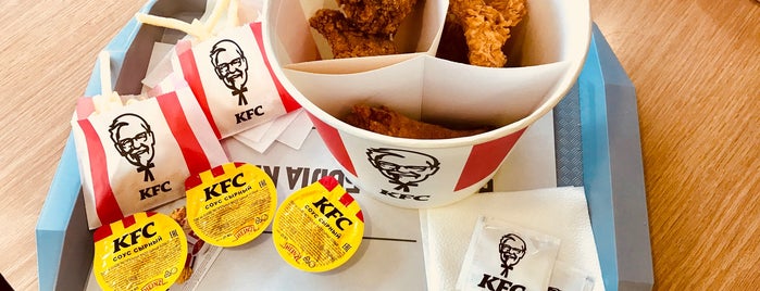 KFC is one of Orte, die Vlad gefallen.