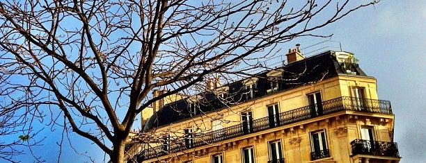 Ultimate Essentials of Paris by a Parisian