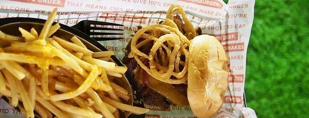 Smashburger is one of Locais salvos de A.