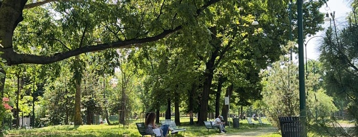 Parco Giovanni Paolo II is one of Milan 🇮🇹.