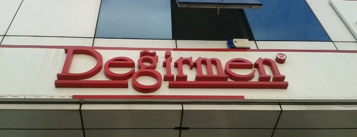 Değirmen Cafe Restaurant is one of Orte, die Esra gefallen.