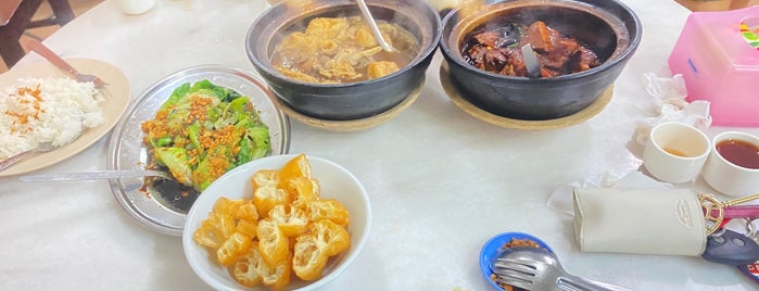 桃源肉骨茶 Toh Guan Bah Kut Teh(Cawangan) is one of Food Around.