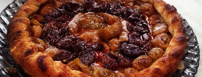 Tarte Aux Prunes is one of Jean-Sébastienさんのお気に入りスポット.
