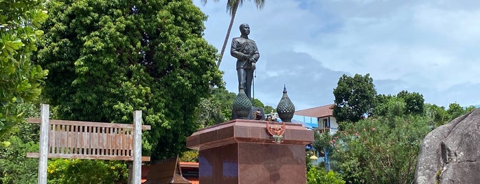 King Rama V Monument is one of สุราษฎร์ธานี.
