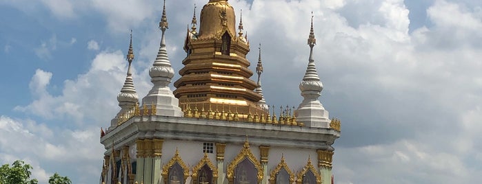 Wat Nok is one of TH-BKK.
