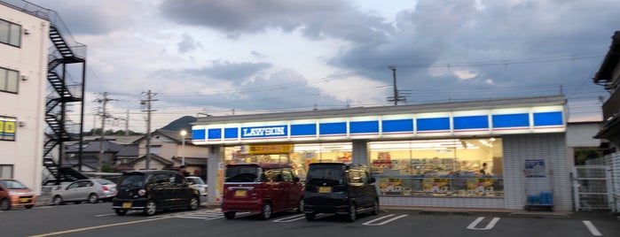 ローソン 福知山篠尾新町店 is one of コンビニ.