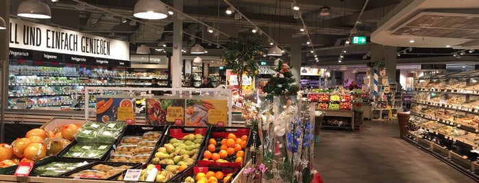 REWE is one of Einkaufen.