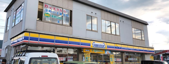 Ministop is one of コンビニ.