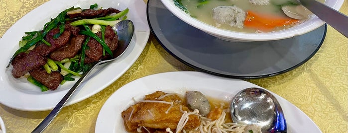 Ting Heng Seafood Restaurant is one of SIN Where Chefs Eat.