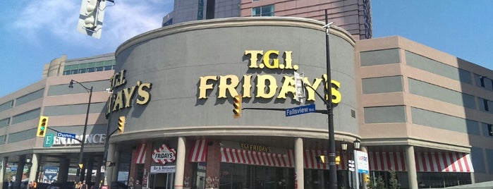 TGI Fridays is one of สถานที่ที่บันทึกไว้ของ David.