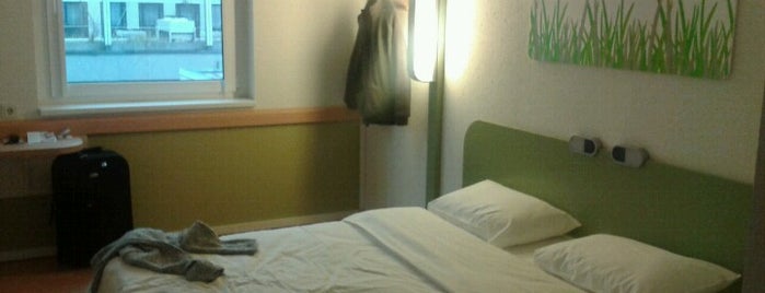 Ibis Budget Wien St. Marx is one of Locais curtidos por Orsolya.